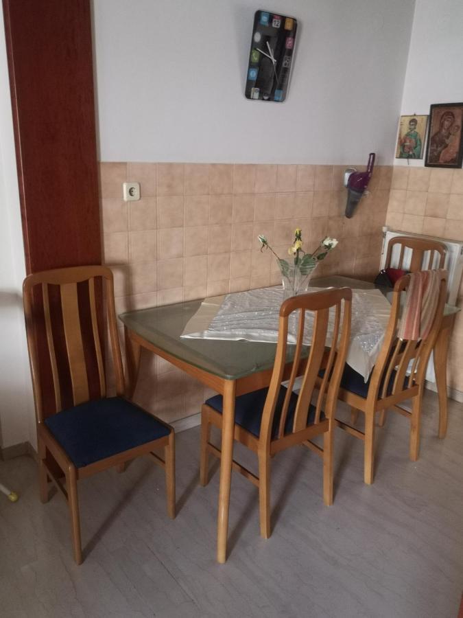 Comfortable Apartment In Kato Toumpa Thessaloniki Exterior photo