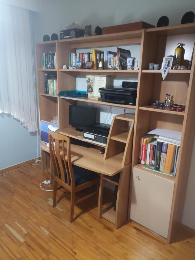 Comfortable Apartment In Kato Toumpa Thessaloniki Exterior photo